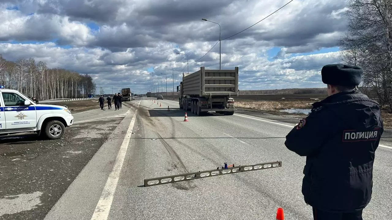На трассе Екатеринбург — Тюмень в ДТП с грузовиком погибла пожилая женщина
