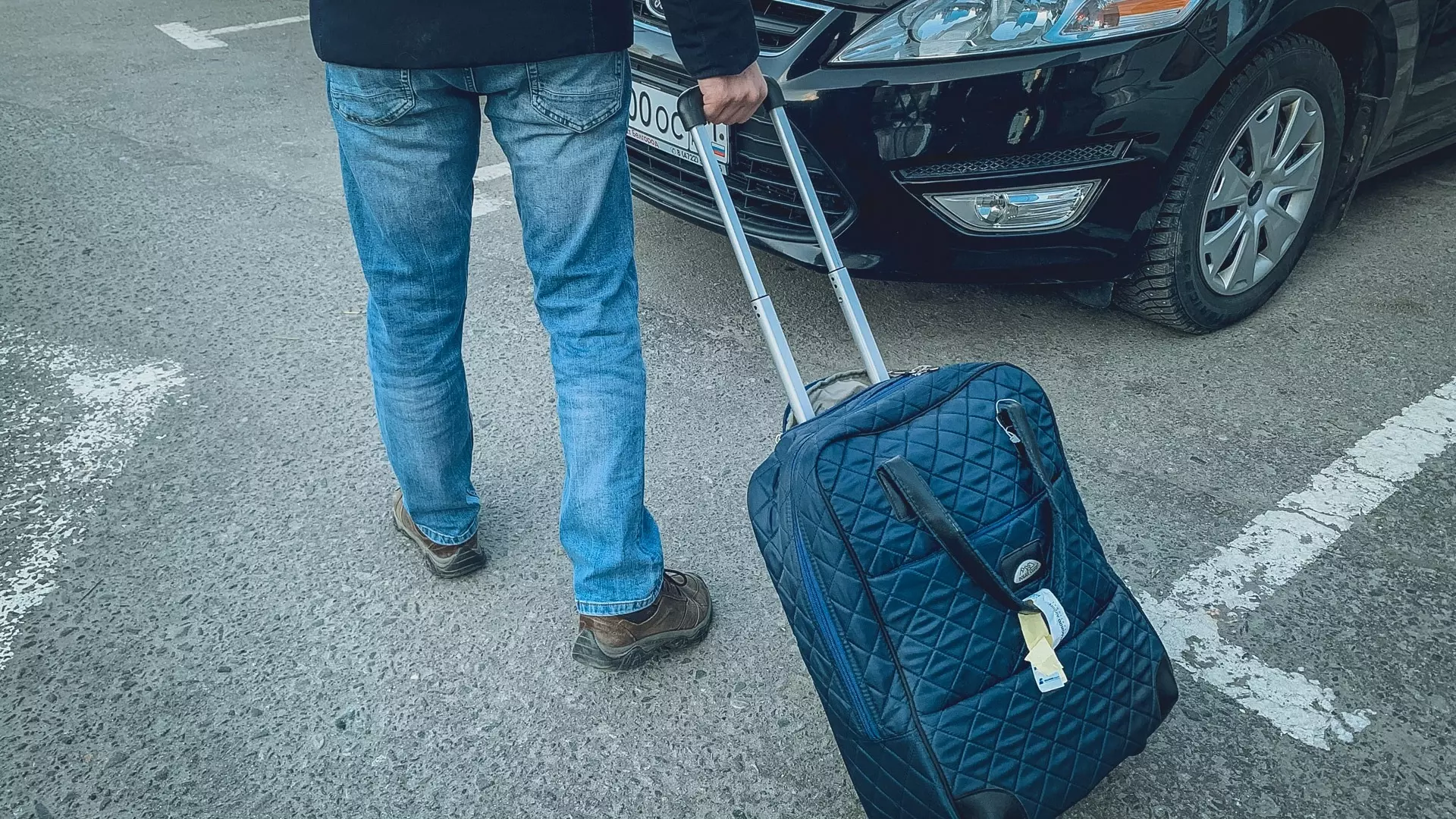 Мужчина в Екатеринбурге украл чемодан с вещами стоимостью 200 тысяч рублей