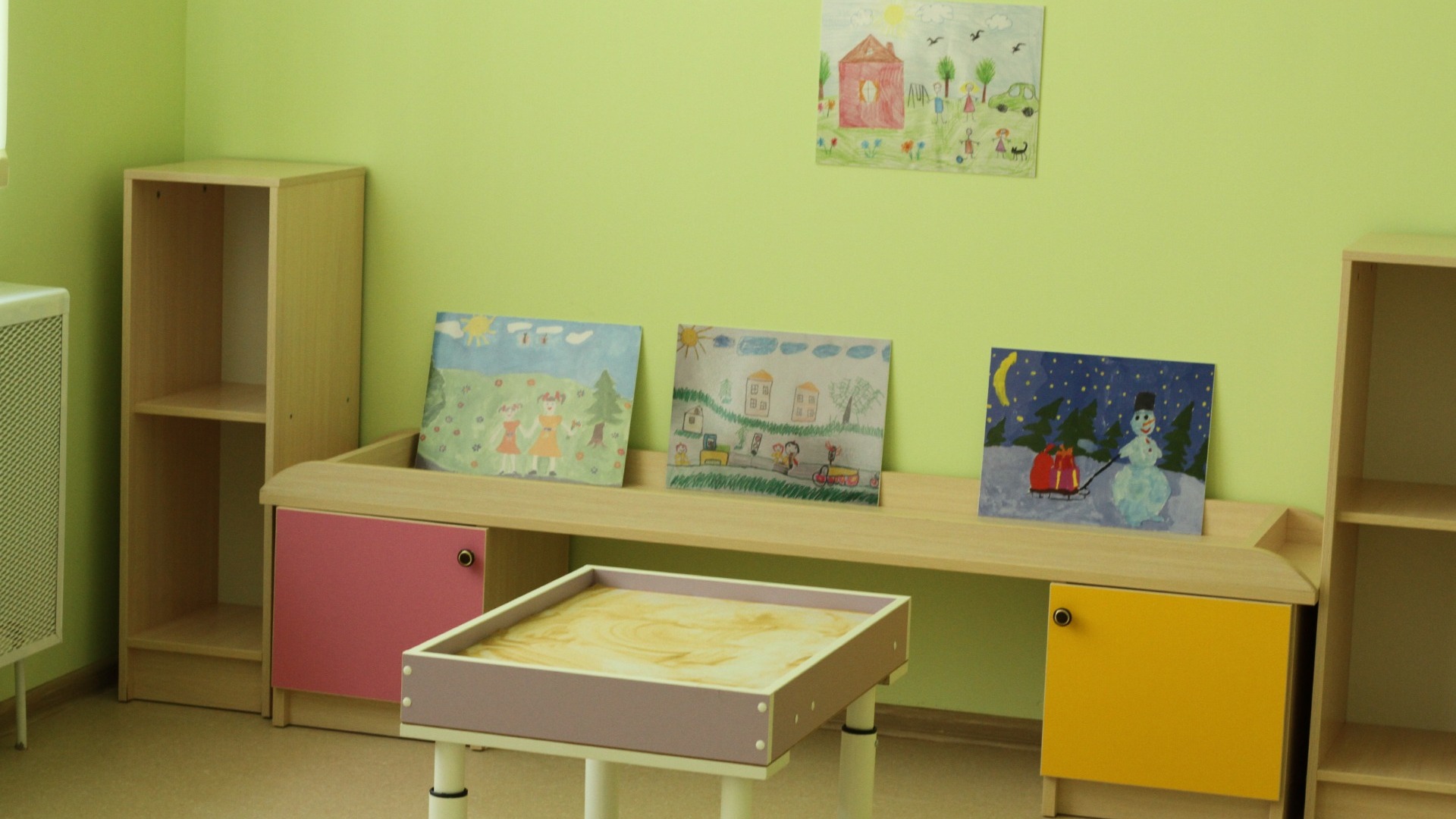 Сифилис обнаружили у сотрудницы детского сада Челябинска