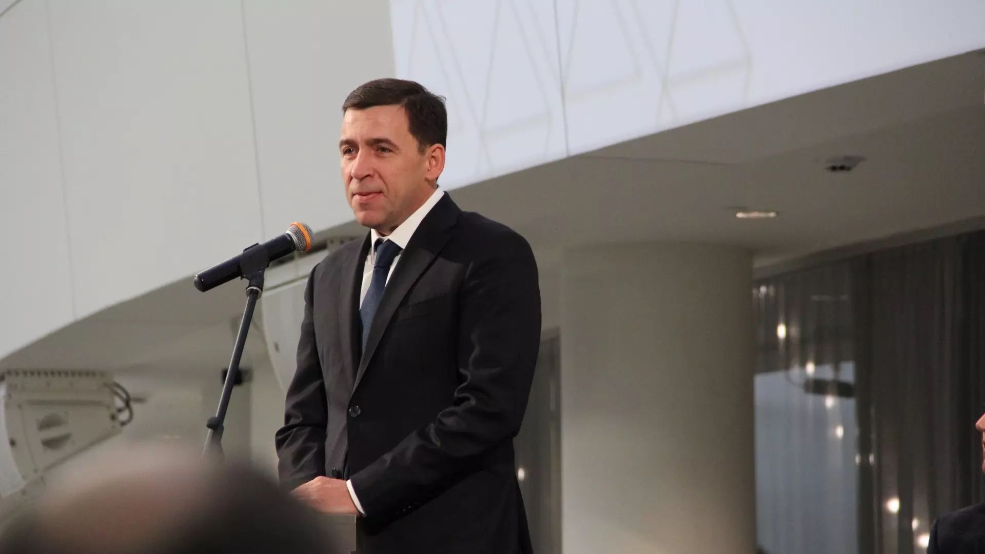 Губернатор Евгений Куйвашев выразил соболезнования из-за теракта в Подмосковье