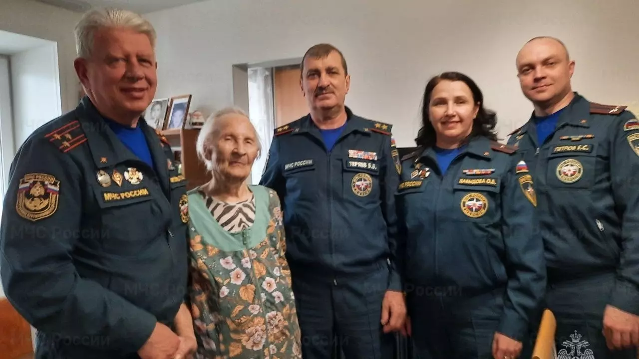 100 лет исполнилось ветерану пожарной охраны в Свердловской области