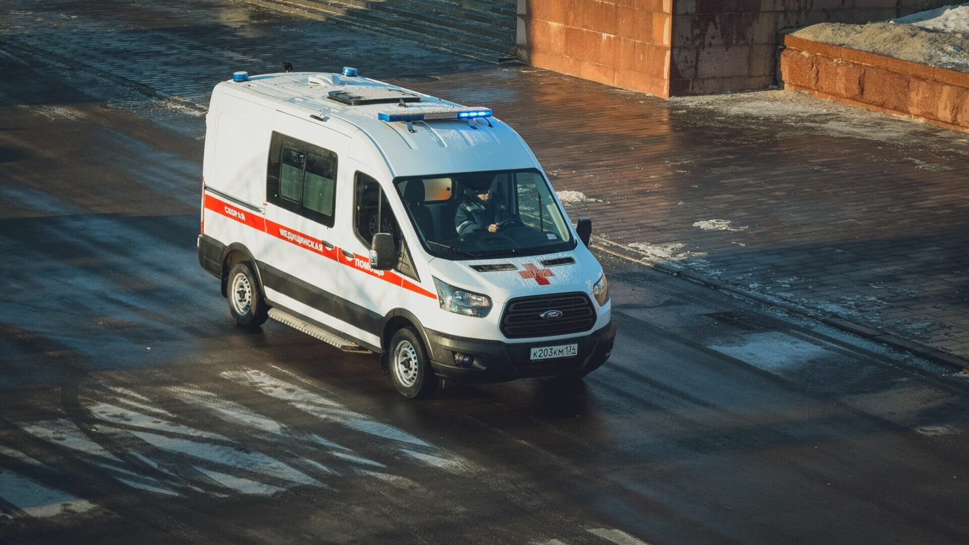 В переулке Базовом в Екатеринбурге произошла массовая авария