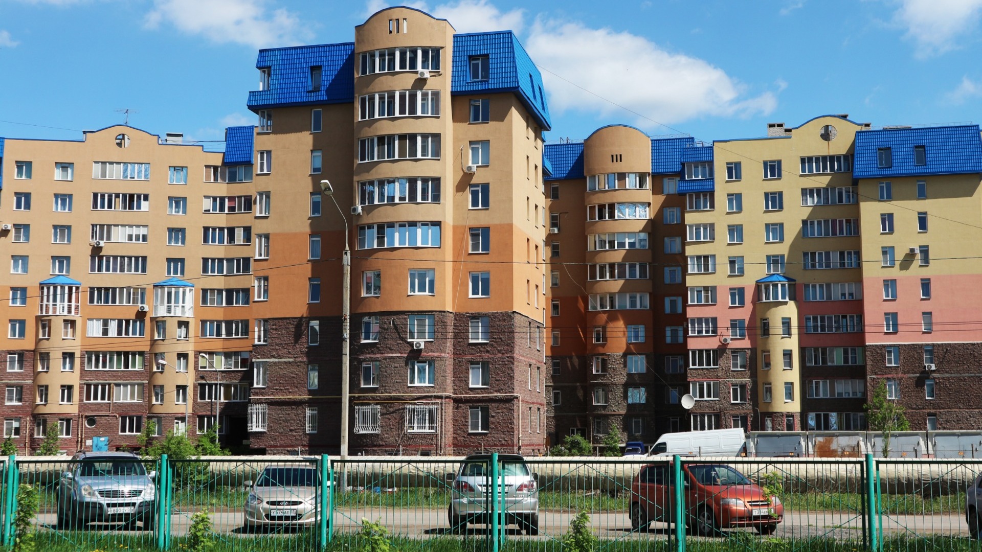 Устроивший стрельбу с балкона пьяный рецидивист задержан в Каменске-Уральском