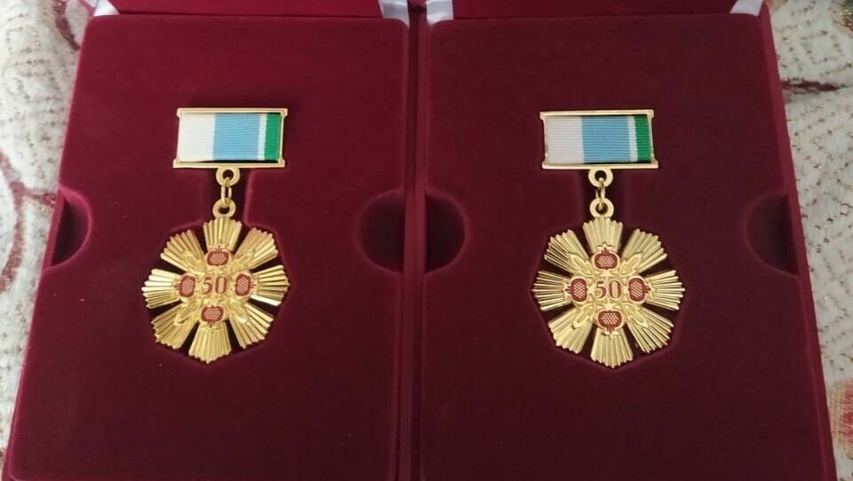 Почти 4500 семей наградили знаком отличия «Совет да любовь» в Свердловской области