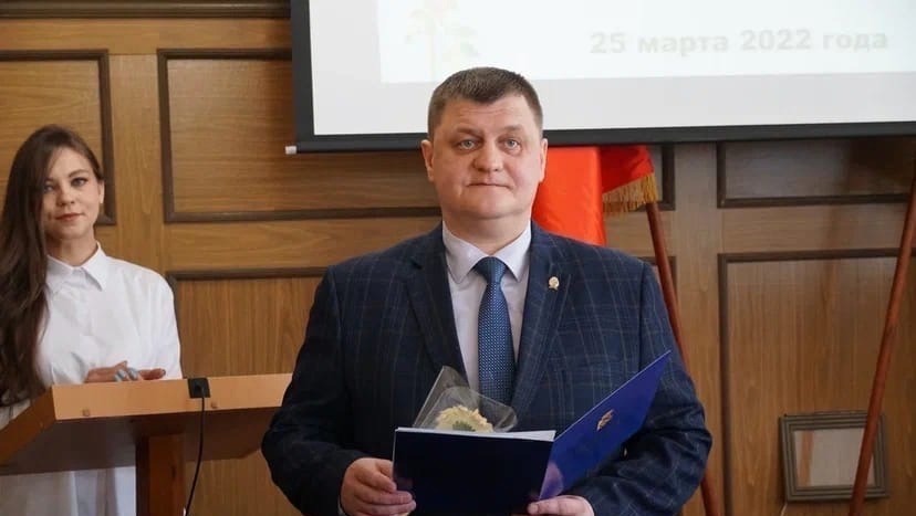 Два миллиона рублей заработал за 2021 год глава ГГО Дмитрий Летников