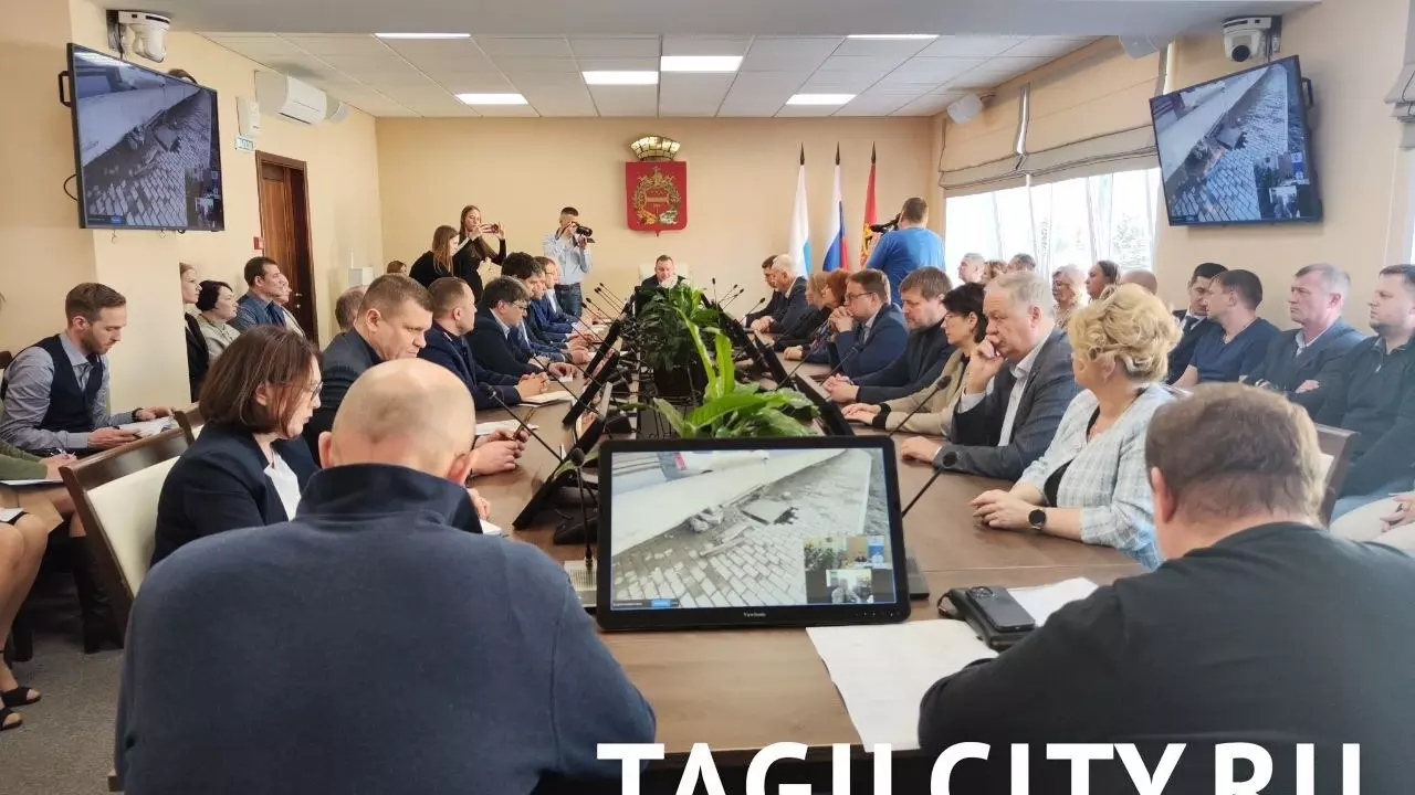 Совещание по затянувшему ремонт дороги УСМ Голященко прошло в Нижнем Тагиле