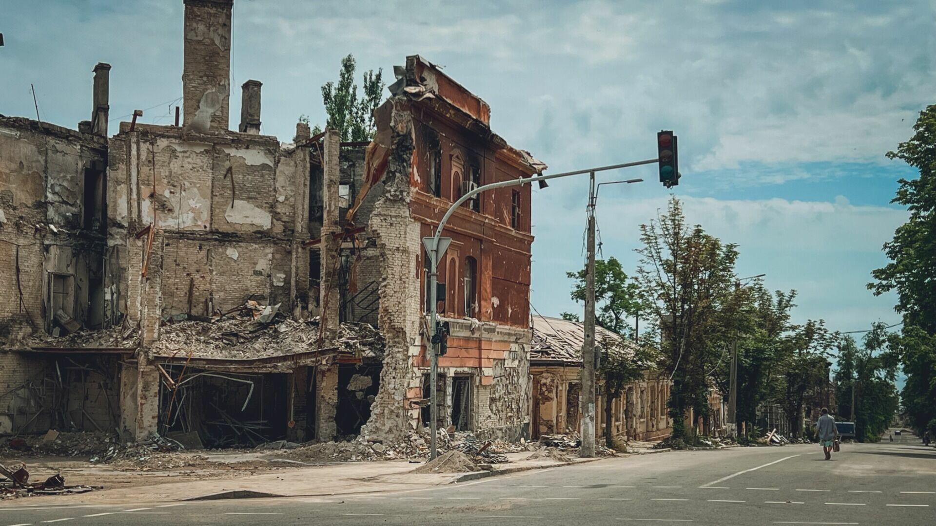 Переехавшая из Екатеринбурга в Турцию семья рассказала о последствиях землетрясения