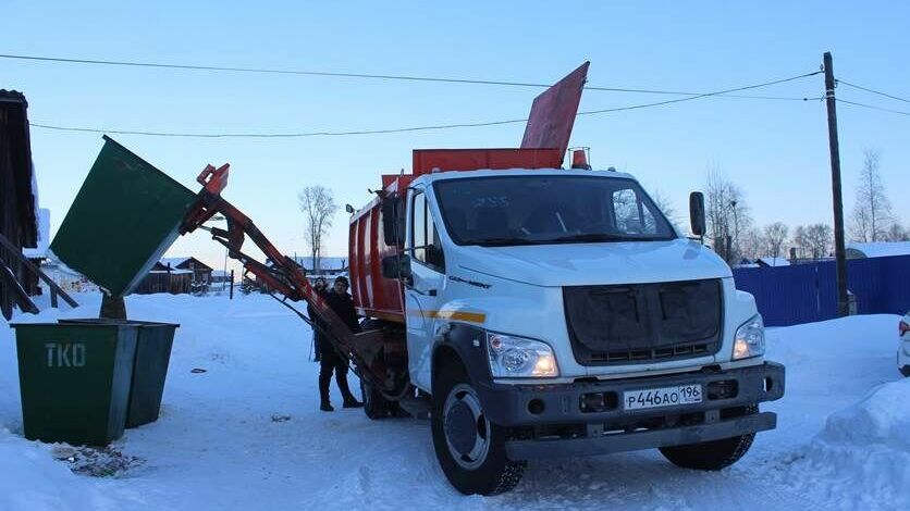 На 300 тонн больше отходов вывезли с севера Свердловской области в праздники