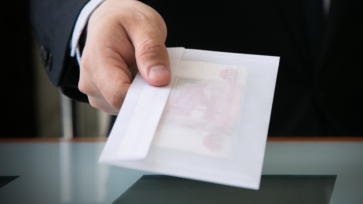 До 350 тысяч рублей увеличен размер социального контракта в Свердловской области