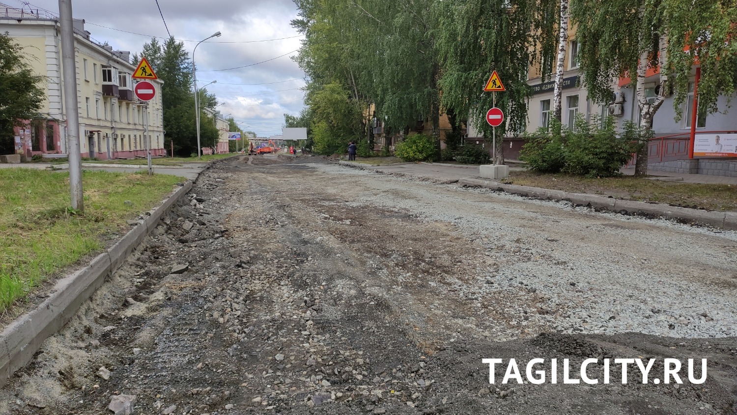УСМ ремонтирует улицу Октябрьской революции