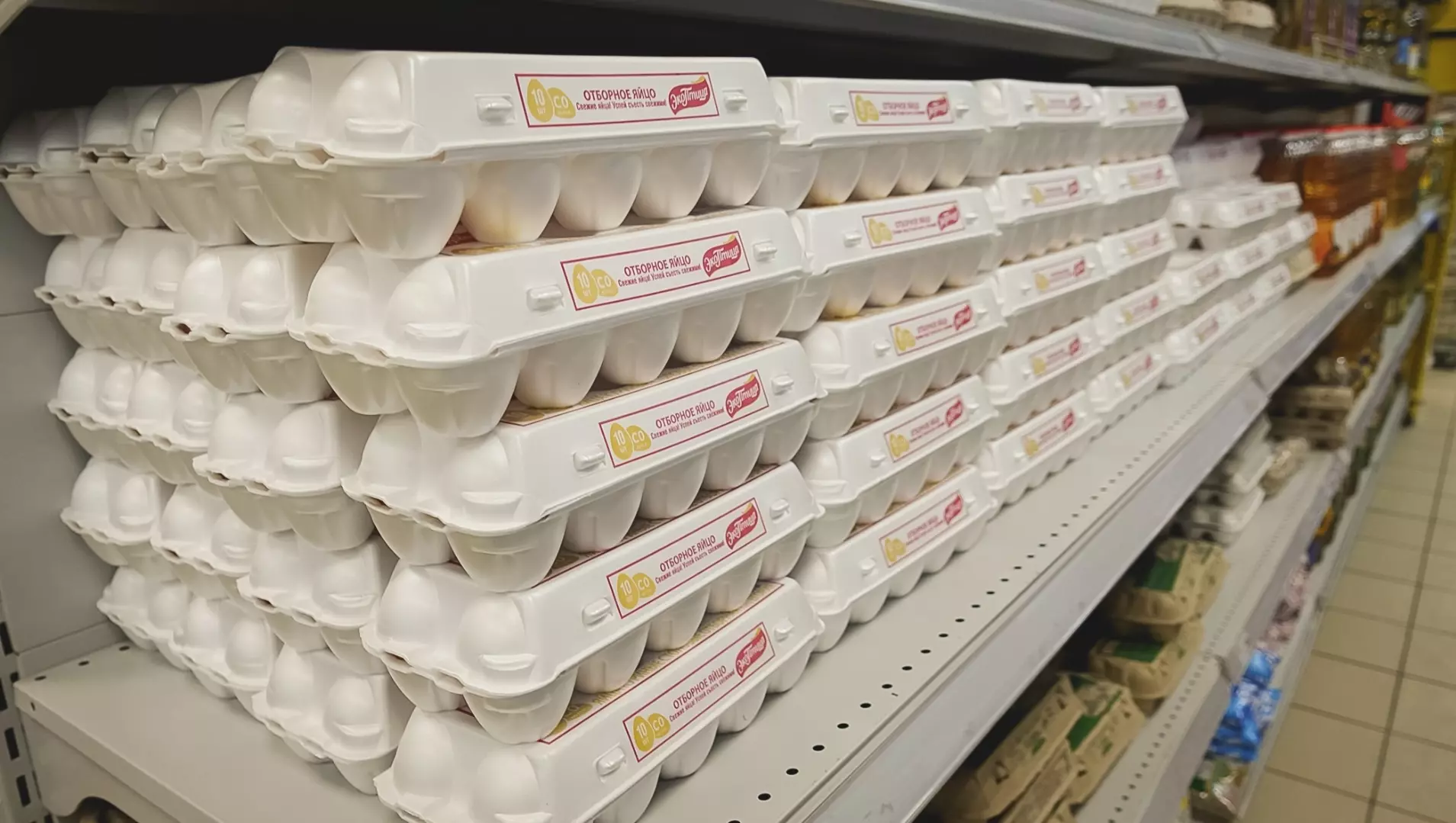 Ограничения на продажу куриного яйца введены в розничных магазинах Екатеринбурга