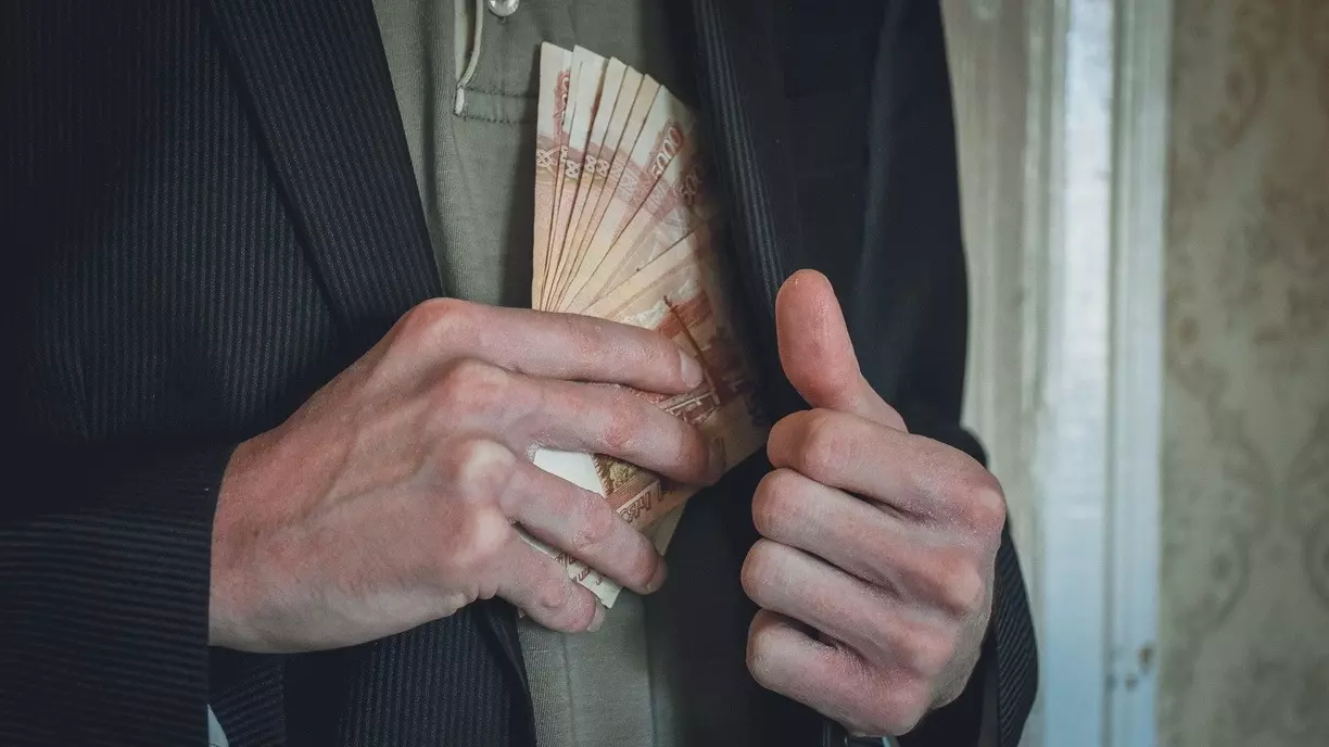 Свердловскстат: в июле средний заработок в регионе составил 62,7 тысячи рублей