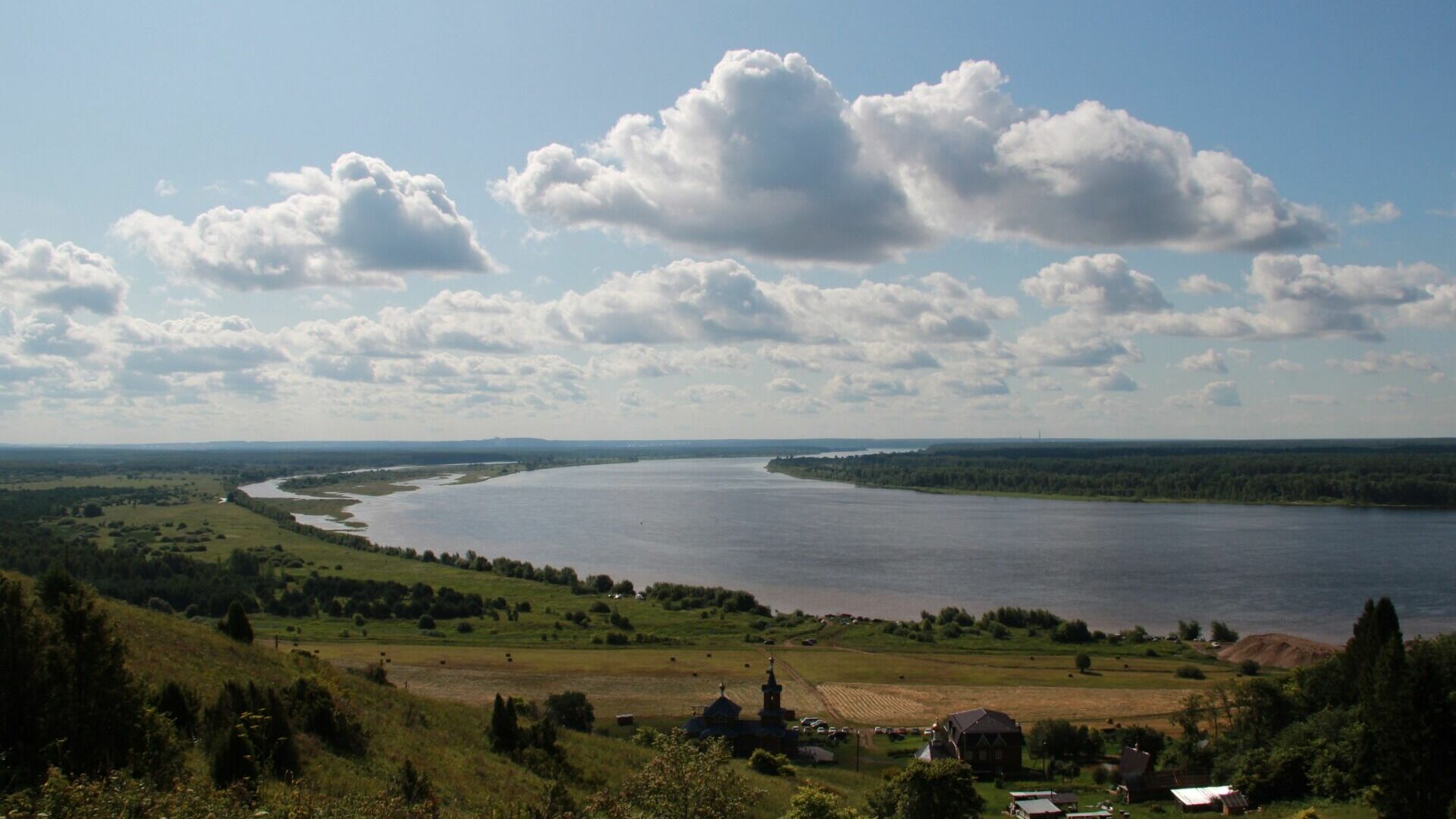 Михаил Мишустин дал новые названия деревне и поселку в Свердловской области