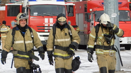 Мужчина погиб во время пожара в многоэтажном доме в Екатеринбурге