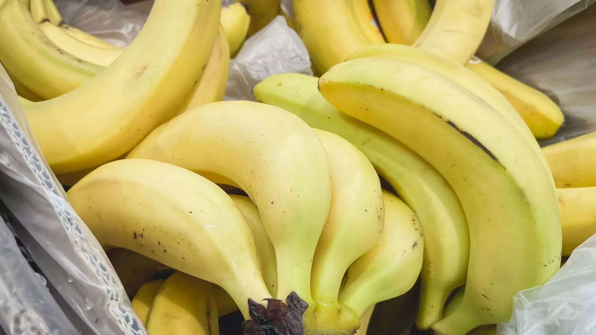 Впервые в России бананы подорожали до 143 рублей за килограмм