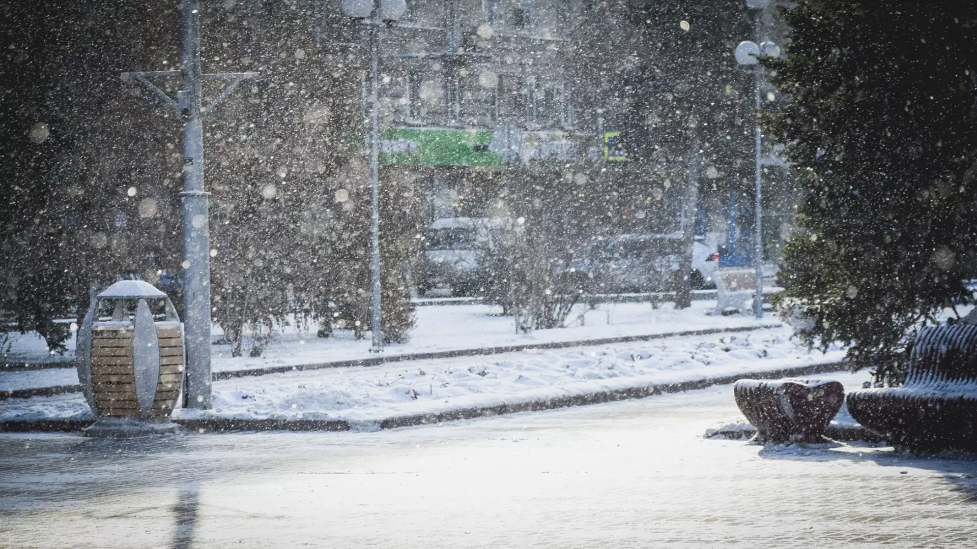 Снегопады продолжатся в Свердловской области