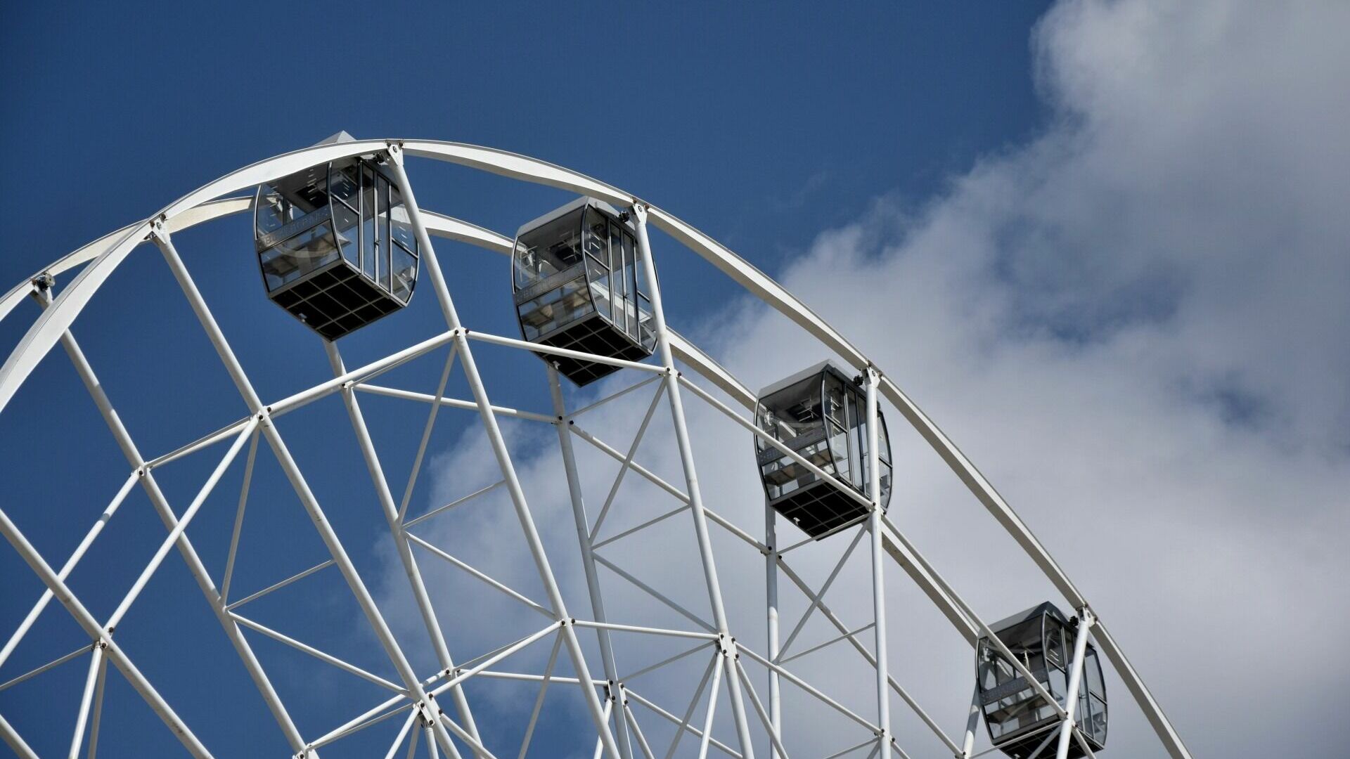 50-метровое колесо обозрения появится в Екатеринбурге