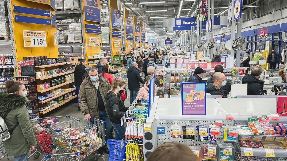 Свердловскстат заявил о снижении цен на большинство продуктов