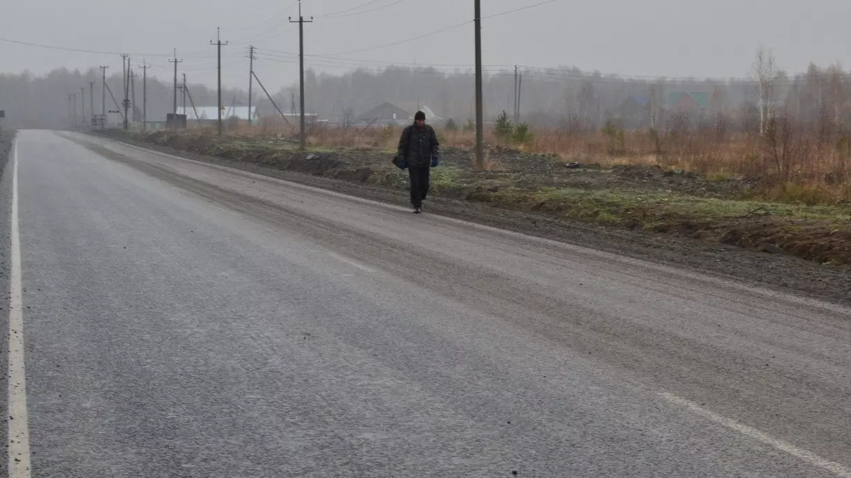 В Свердловской области мужчина преследовал девочку до магазина