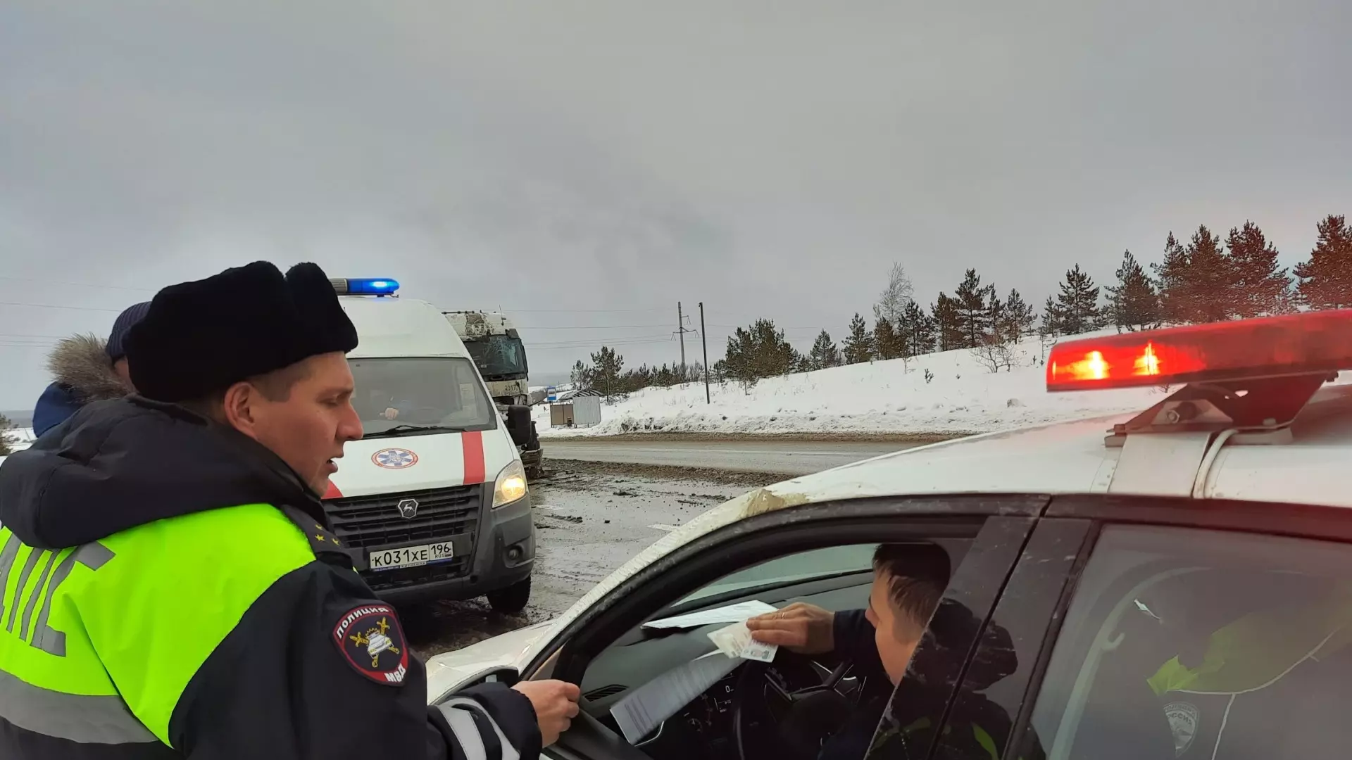 На трассе «Пермь-Екатеринбург» произошло ДТП между двумя грузовыми машинами