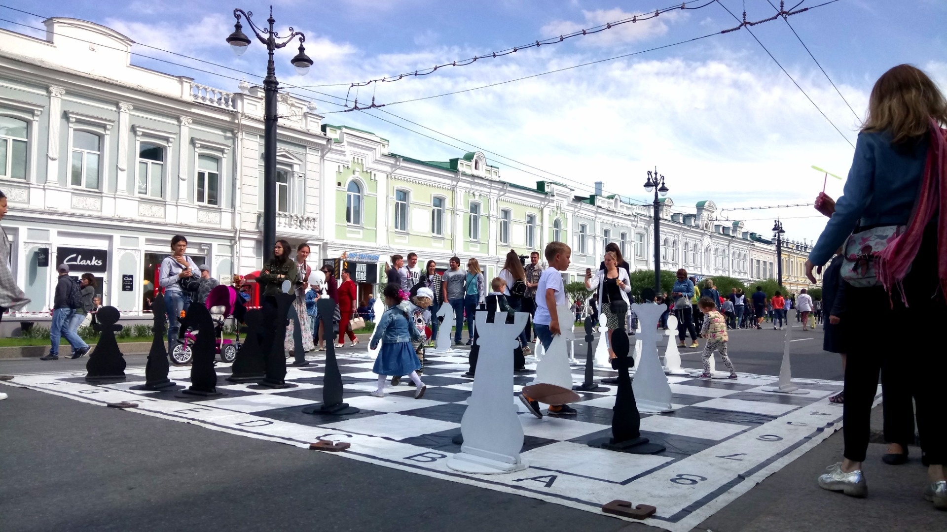Тагильчане сыграли шахматные партии на 300 досках одновременно