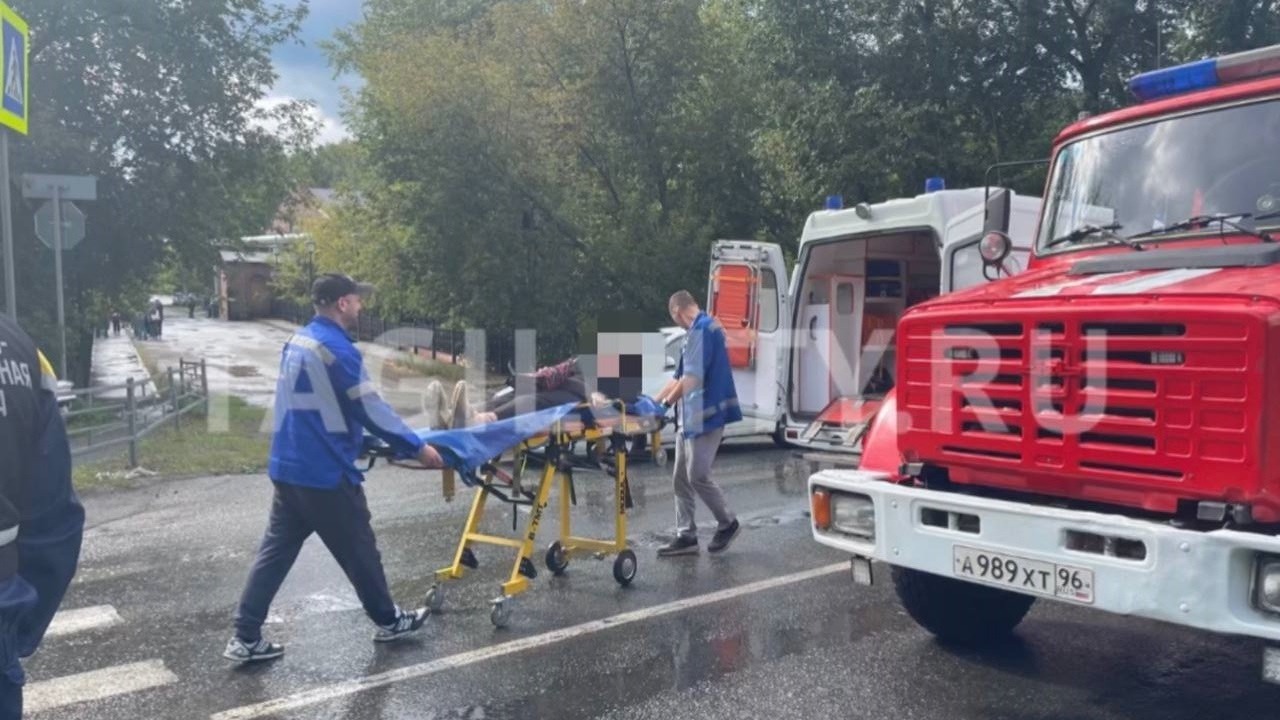 Два человека травмированы в ДТП на улице Островского в Нижнем Тагиле