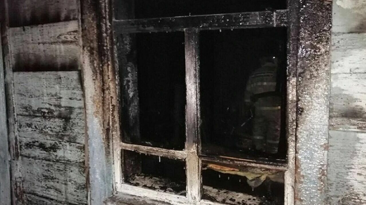 Знакомые рассказали о семье погибших троих детей во время пожара в Камышлове