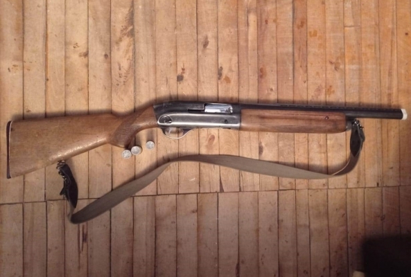 Соседи стрелявшего в жену охотника в Среднеуральске выдвинули версию преступления