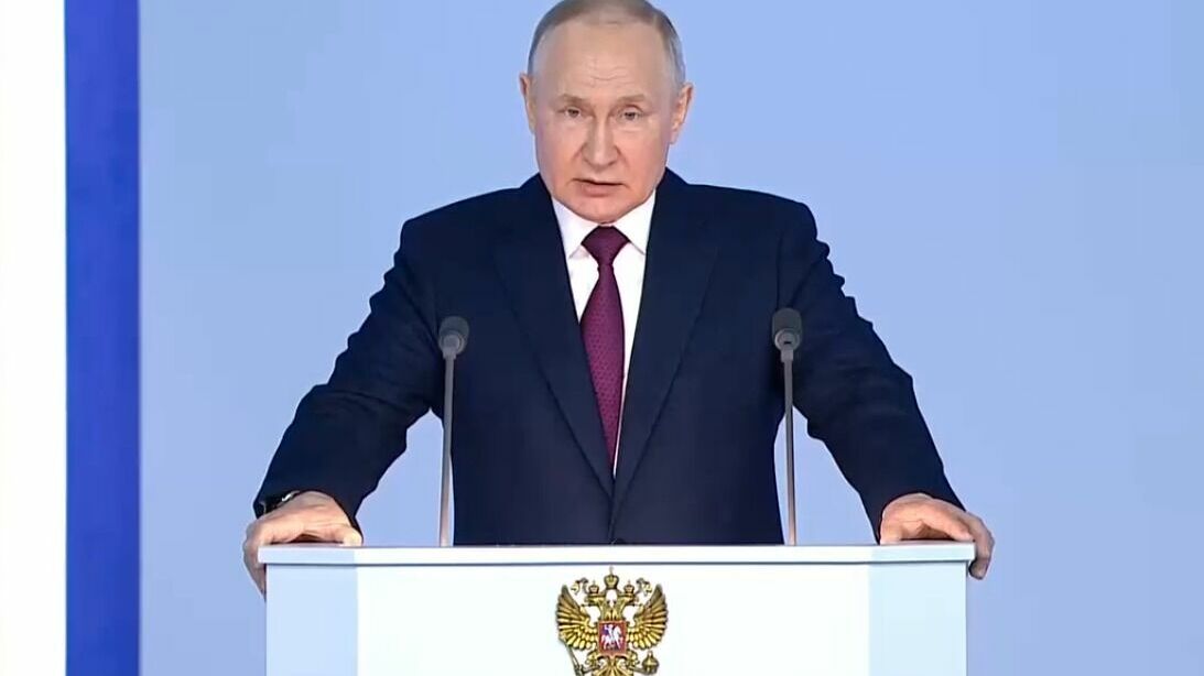 «Прости, Господи! Не ведают, что творят»: Владимир Путин высказался о ЛГБТ