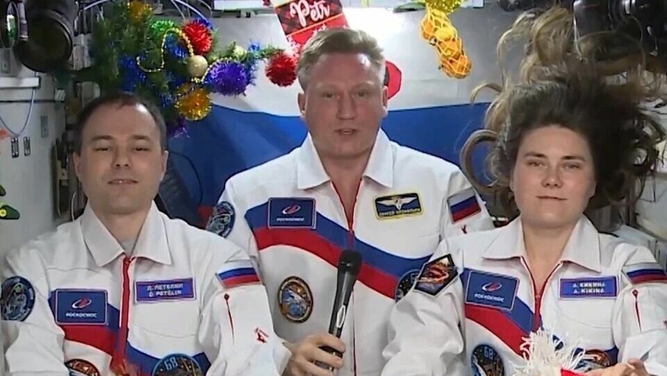 Космонавт Прокопьев из Екатеринбурга 15 раз за сутки встретил Новый год