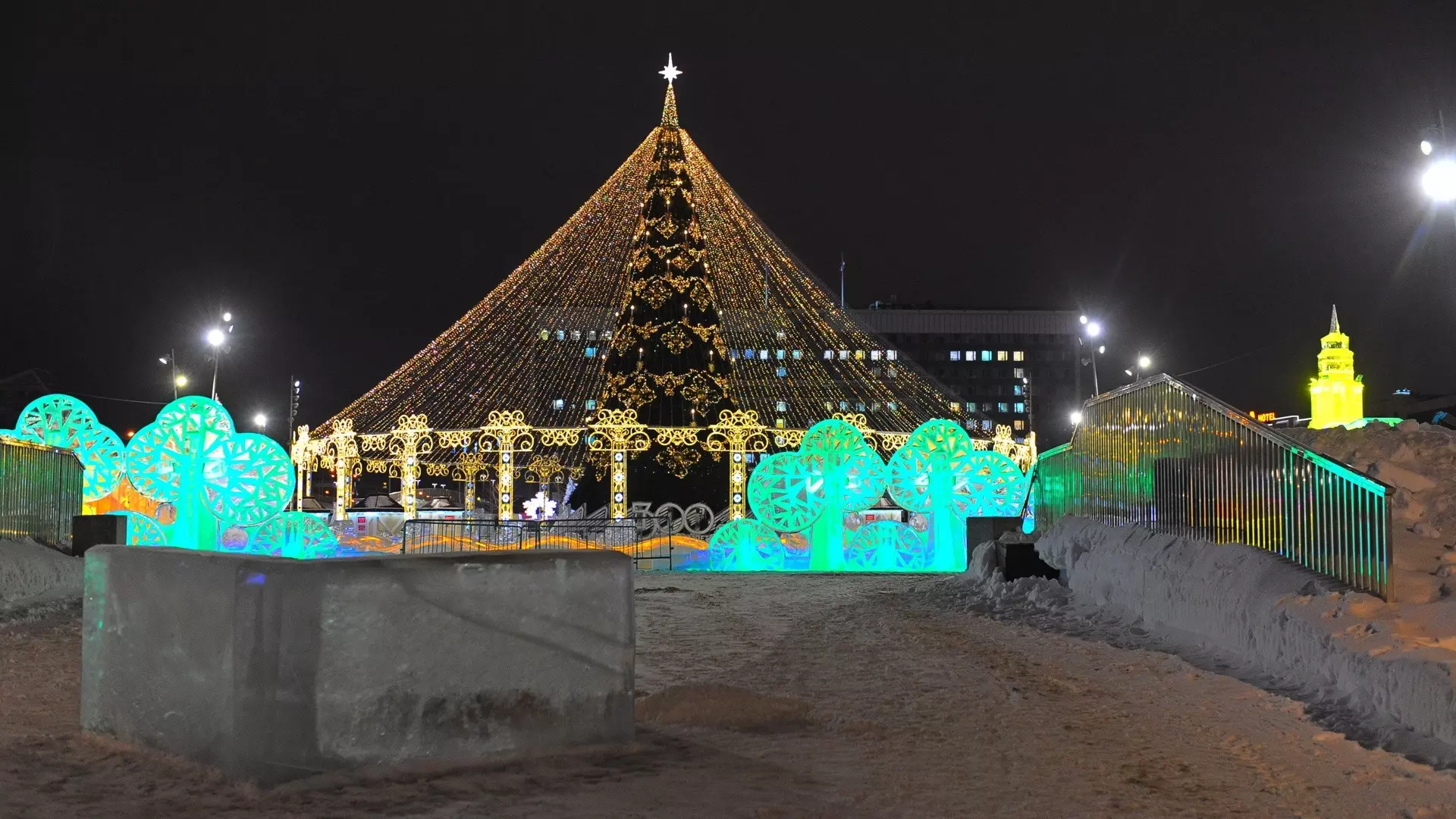 Фестиваль в Екатеринбурге завершил работу ледового городка