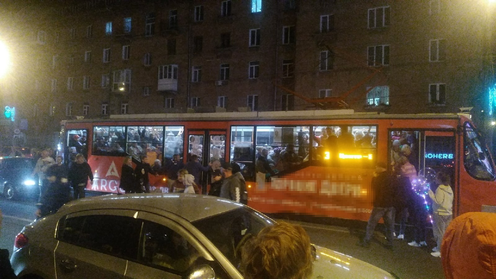 Тагильчане массово пожаловались на проблемы с транспортом в ночь после Дня Города