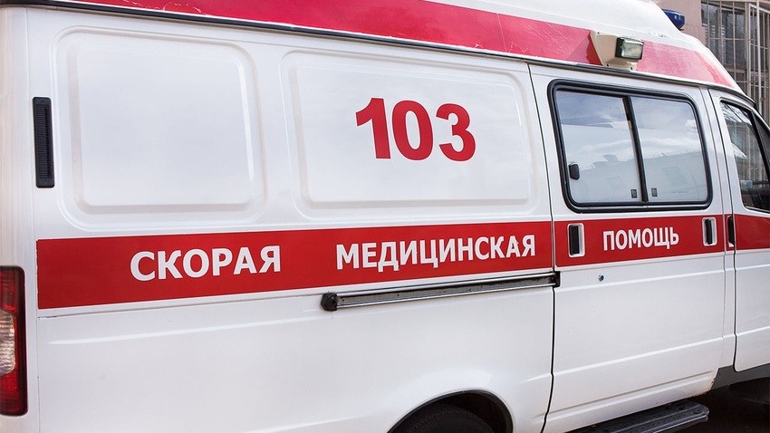 Каршеринговое авто и скорая помощь столкнулись в Екатеринбурге