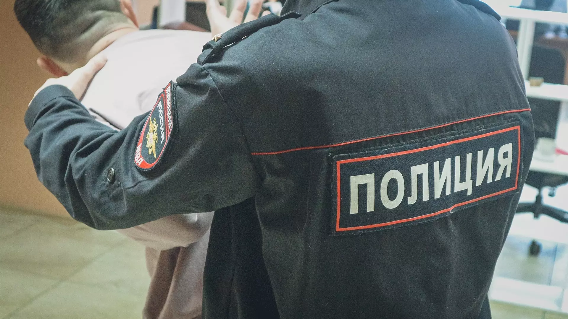 Рецидивист пытался сжечь кафе с людьми в Екатеринбурге