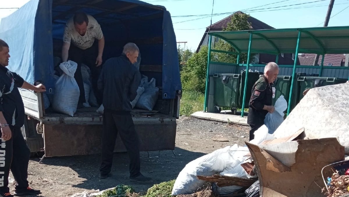 Штрафы до 200 тысяч грозят тагильчанам за сброс мусора из машин в неположенных местах