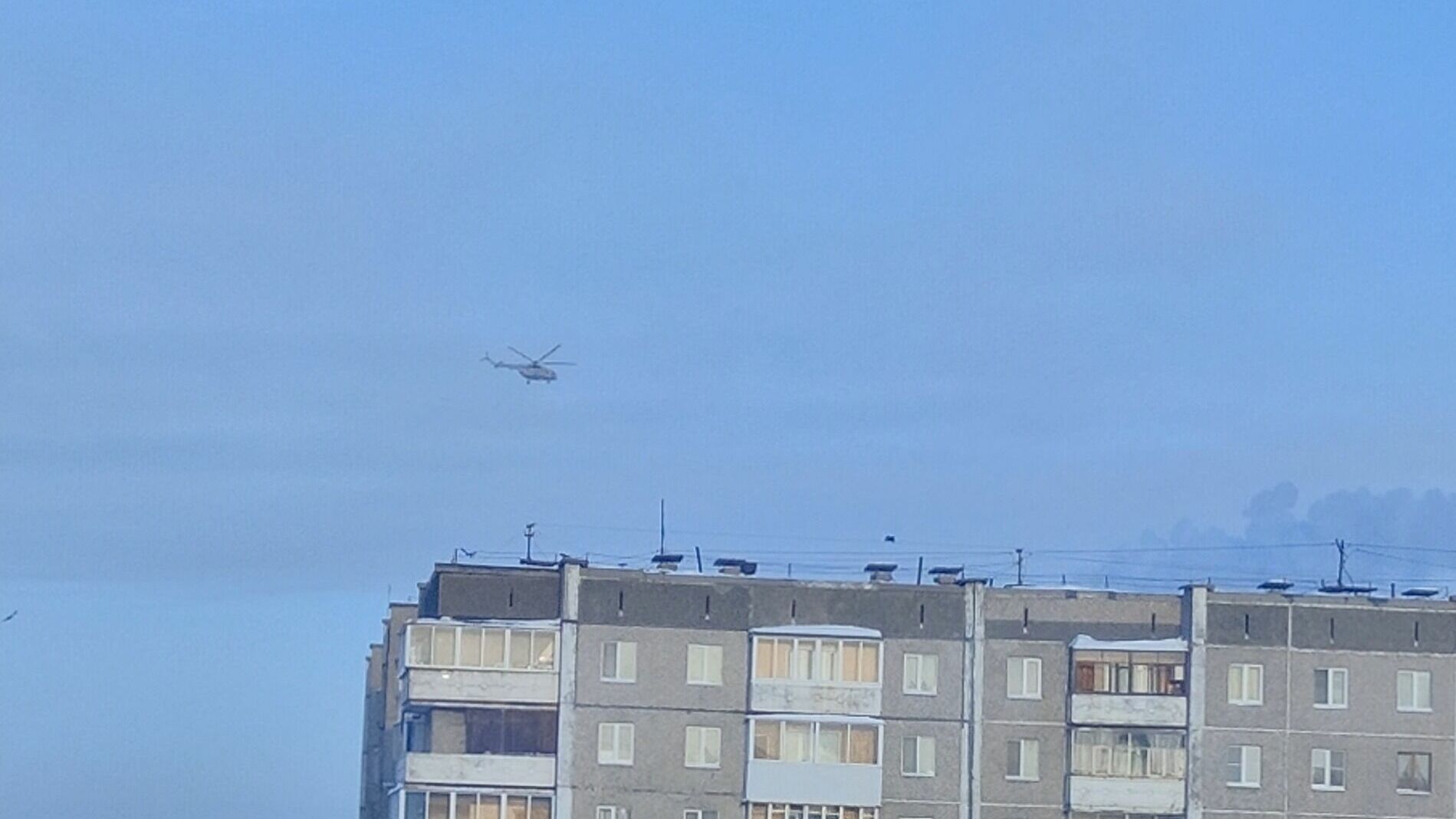 Вертолет приземлился вблизи «Уралвагонзавода» в Нижнем Тагиле
