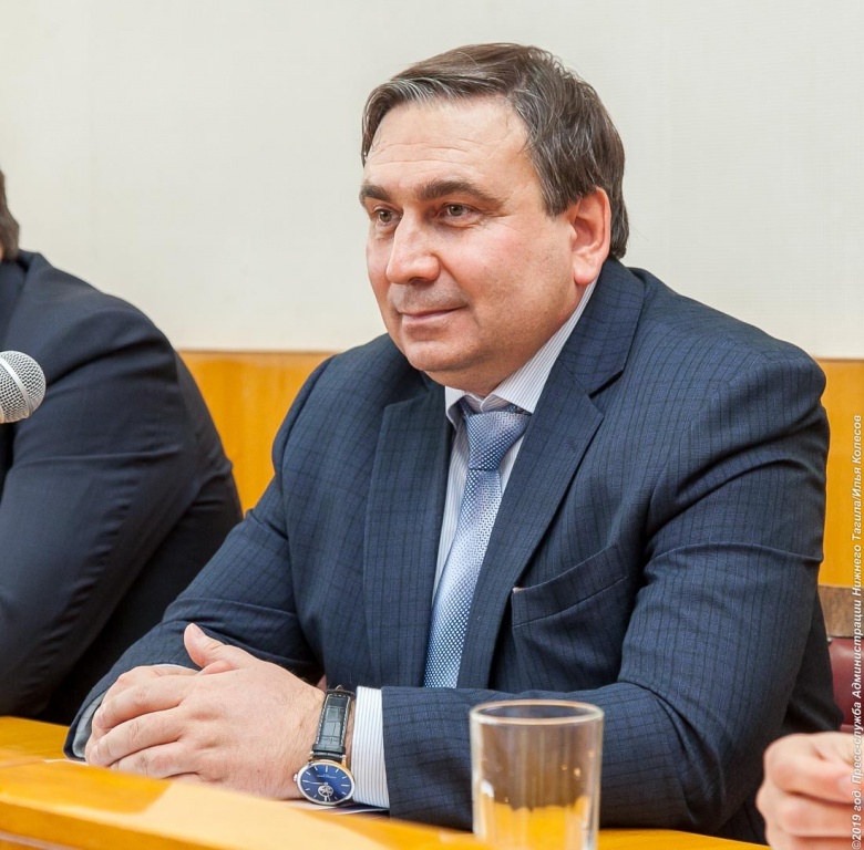 Министр ЖКХ Николай Смирнов - о мусорных протестах и сорвавшейся водной концессии