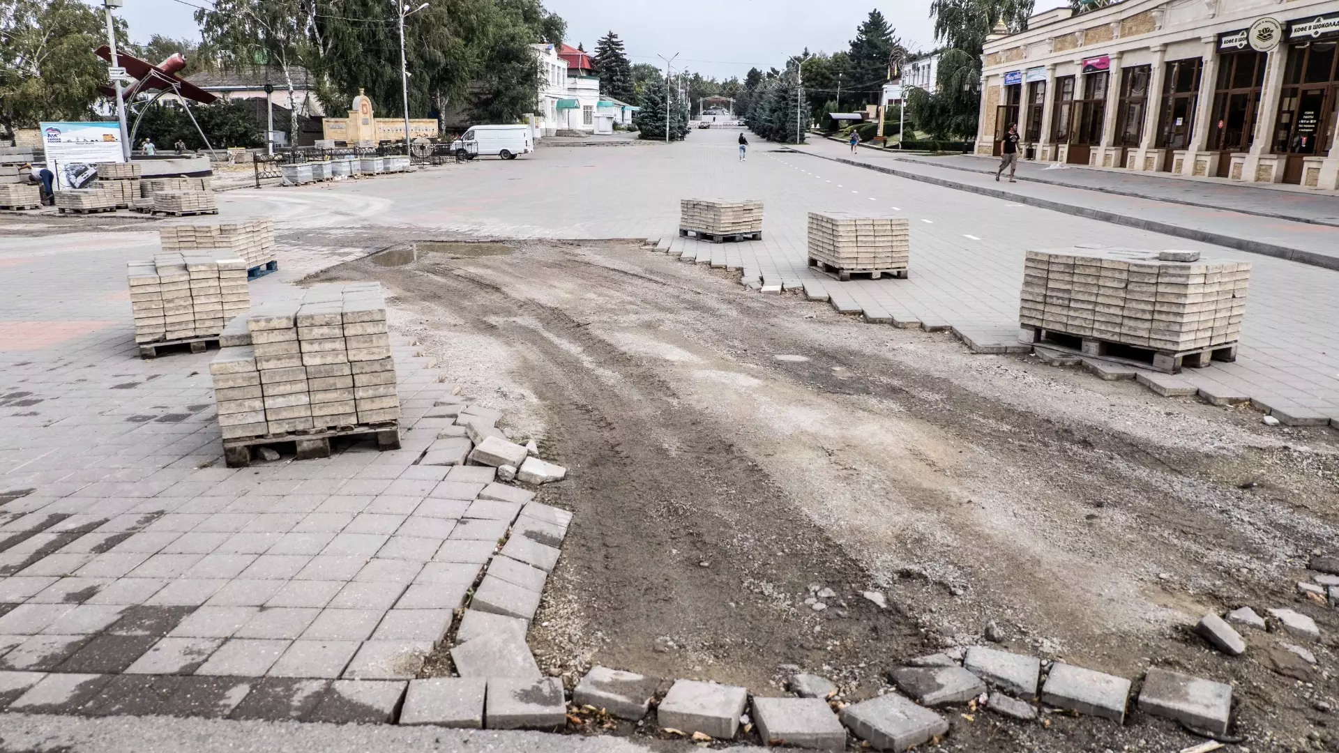 В Екатеринбурге будут убирать брусчатку с пешеходных переходов