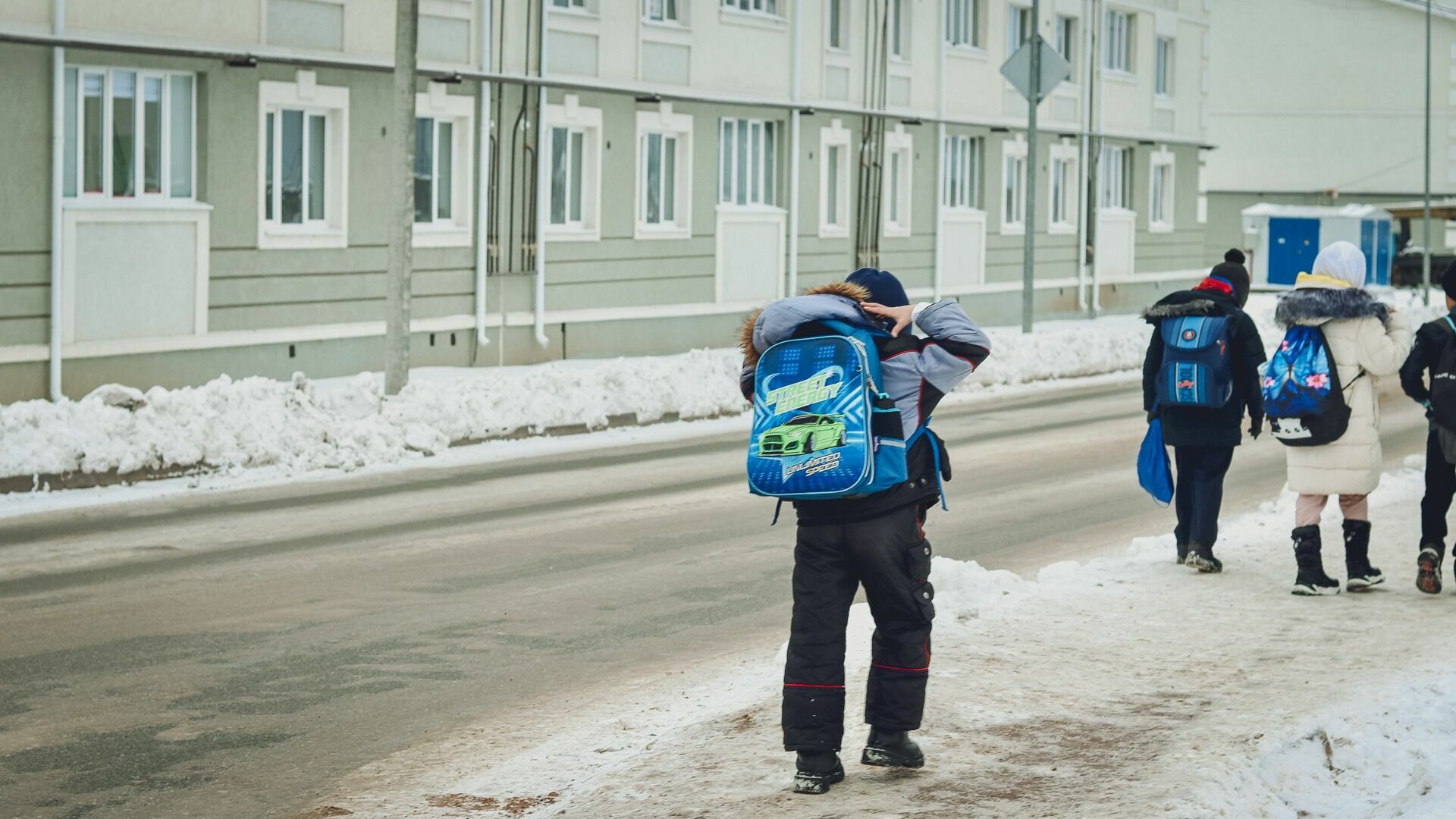 Родители школьников пожаловались на холод в школе под Екатеринбургом