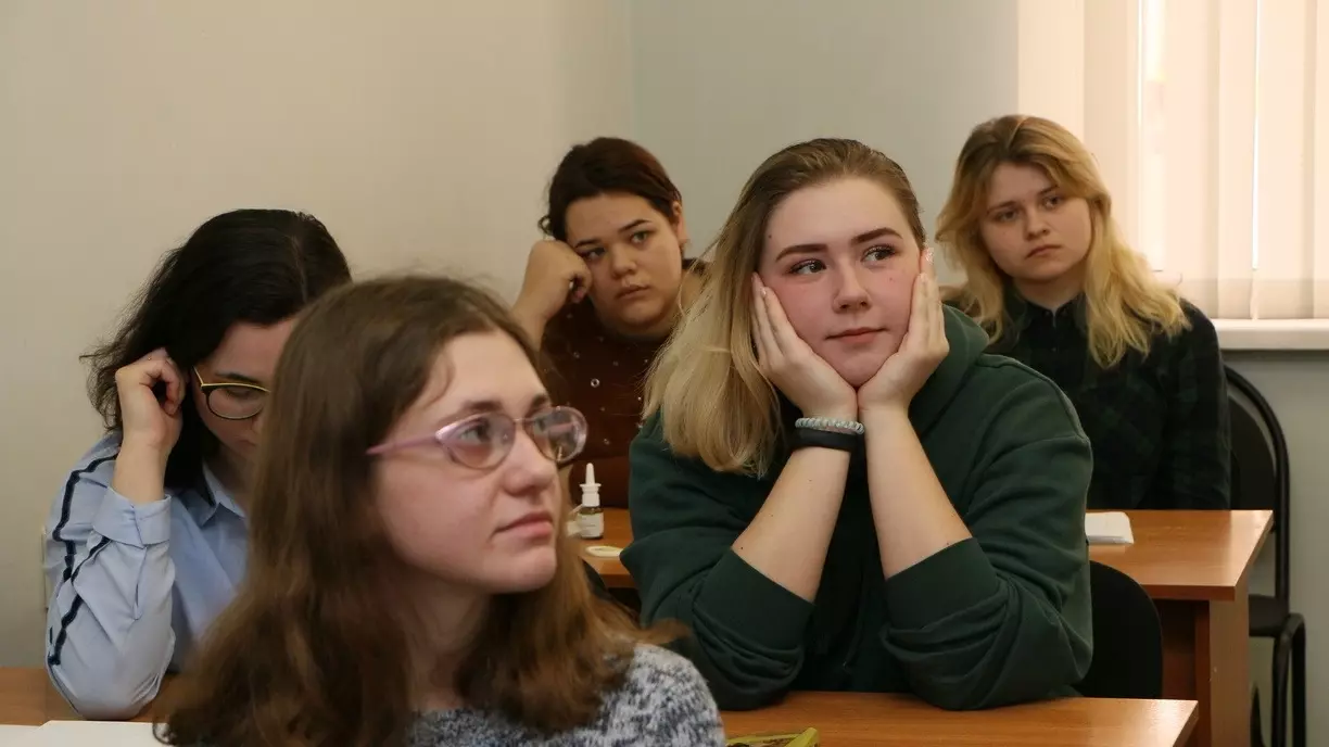 Минобразования опровергло слухи о нехватке педагогов в колледже Екатеринбурга