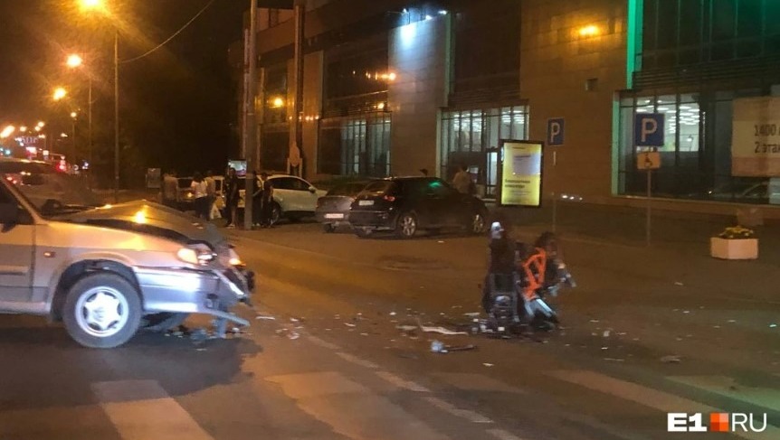 Мотоциклист протаранил автомобиль в Екатеринбурге