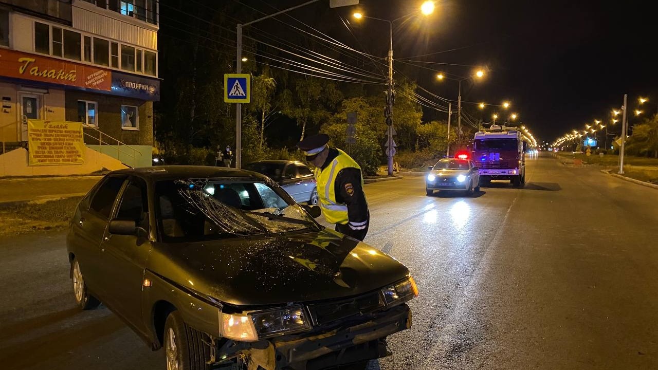 Водитель ВАЗа сбил мужчину на пешеходном переходе на Вагонке в Нижнем Тагиле