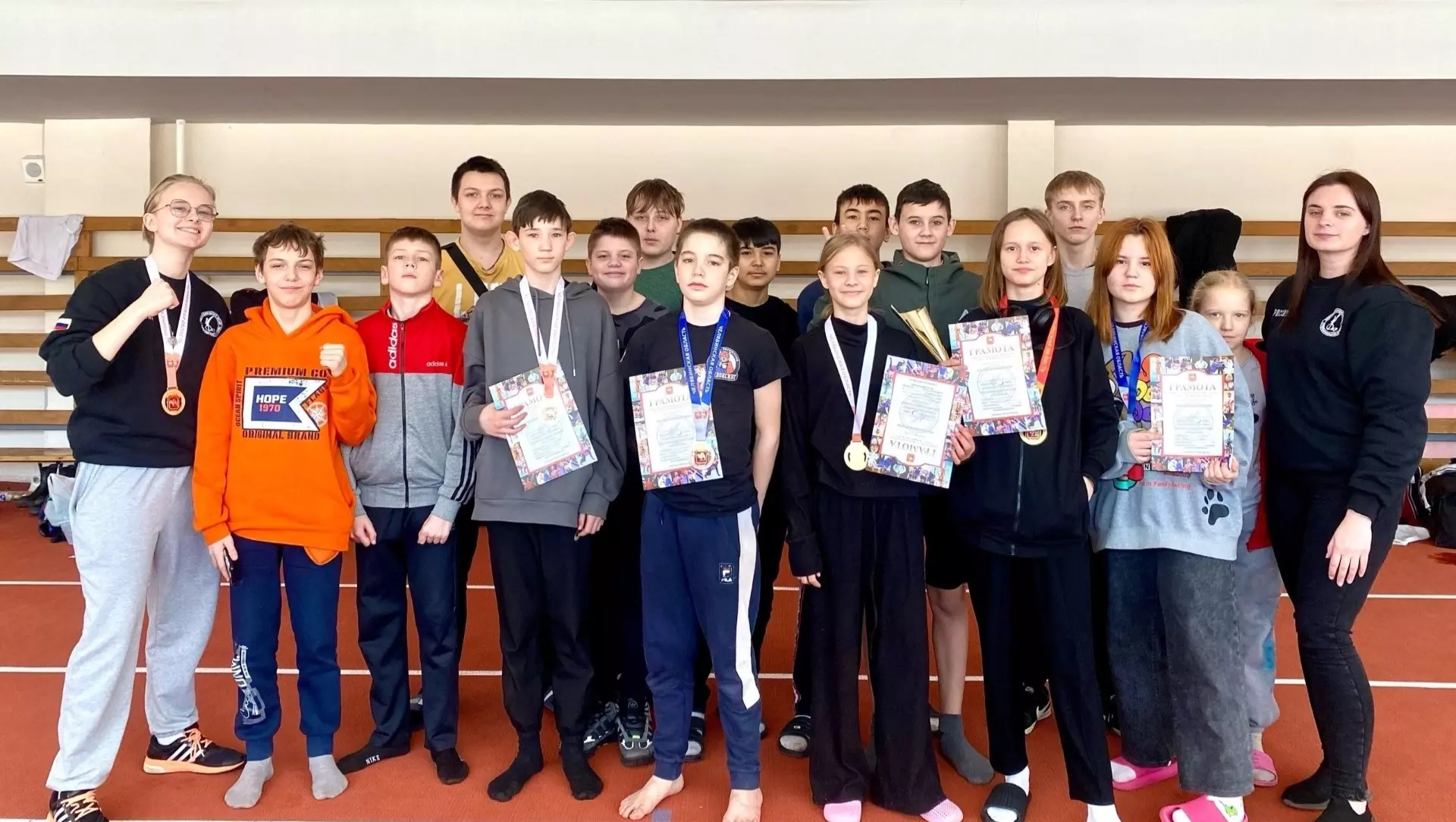 Спортсмены из школы «Тагилстрой» победили в первенстве УРФО по кикбоксингу