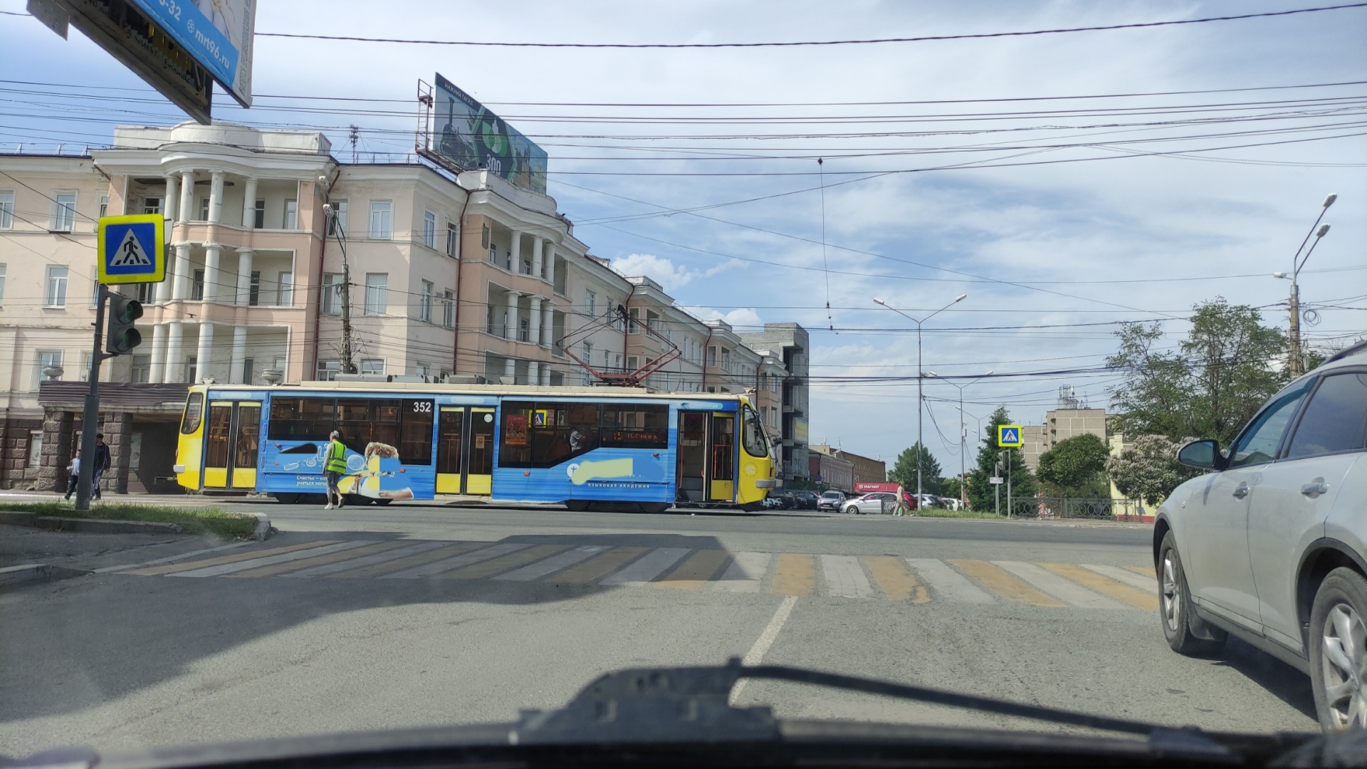 Пробка из четырех трамваев возникла из-за ДТП на проспекте Ленина в Нижнем Тагиле