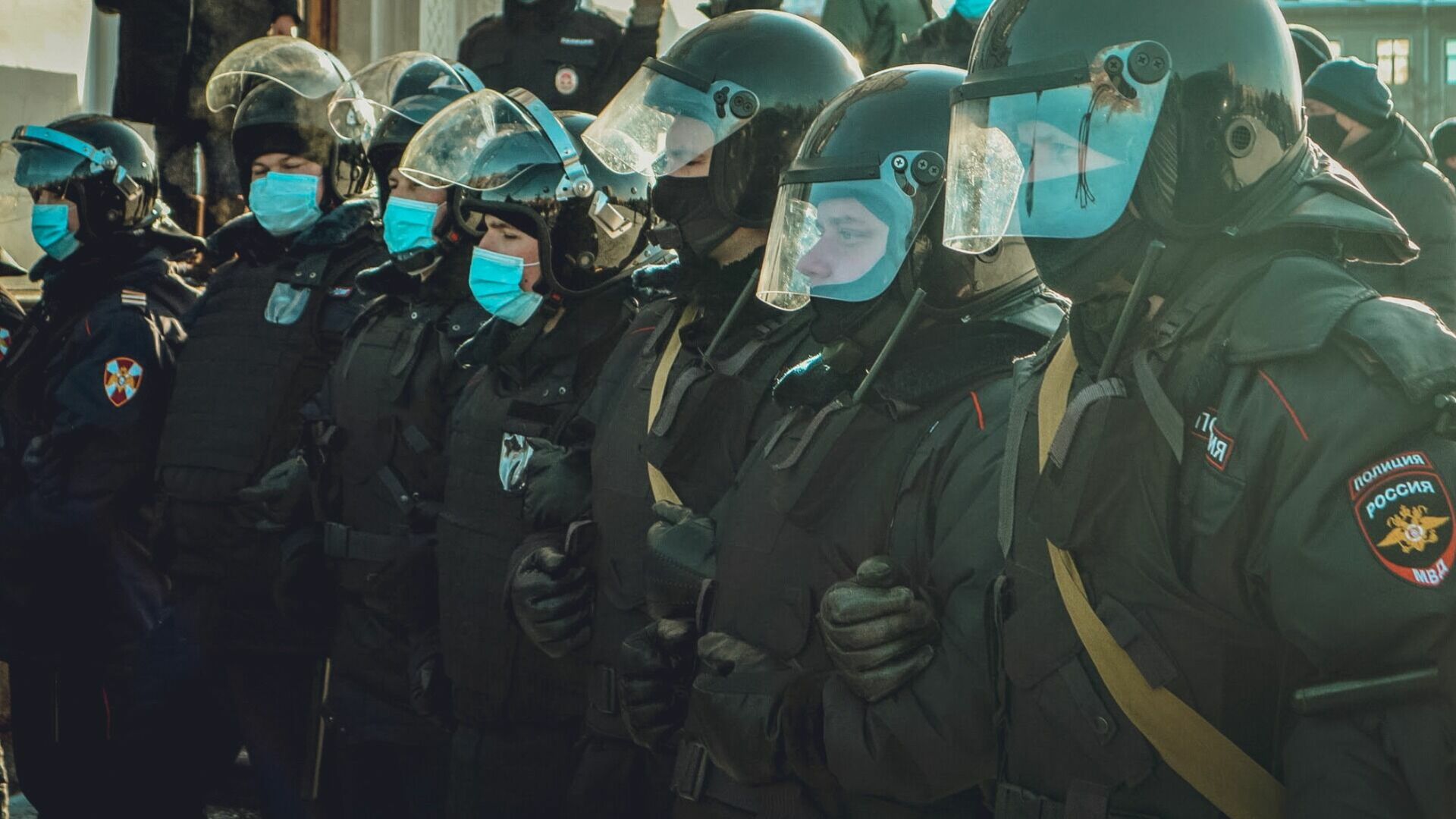 Полицейские не тронули мигрантов во время молитвы при облаве в Екатеринбурге