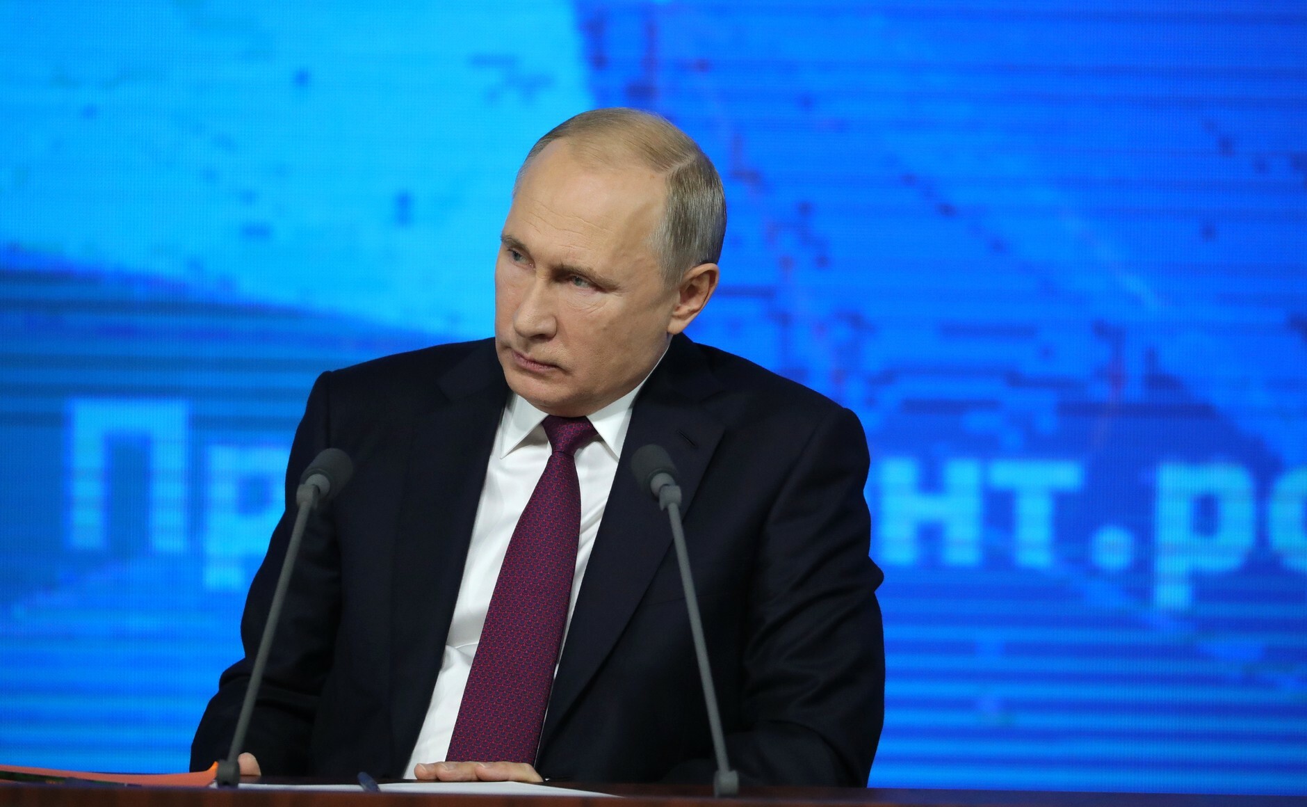 Путин поручил реализовать социальные инициативы «Единой России»