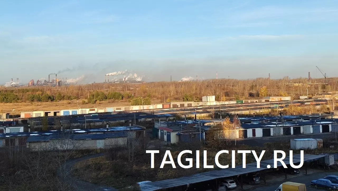 Жители Нижнего Тагила пожаловались на неприятный запах и насморк из-за выбросов