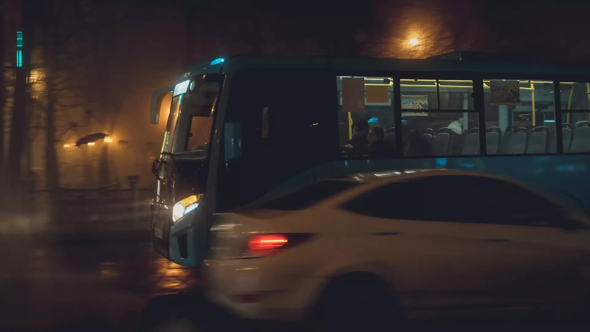 Водитель автобуса бросил девочку на остановке в Первоуральске