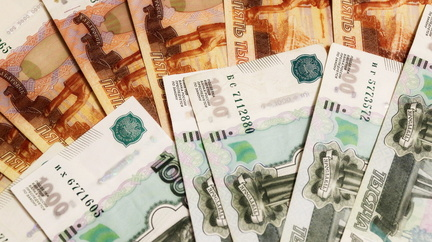 Чиновники планируют рост средней зарплаты тагильчан до 50,8 тысячи рублей к 2024 году