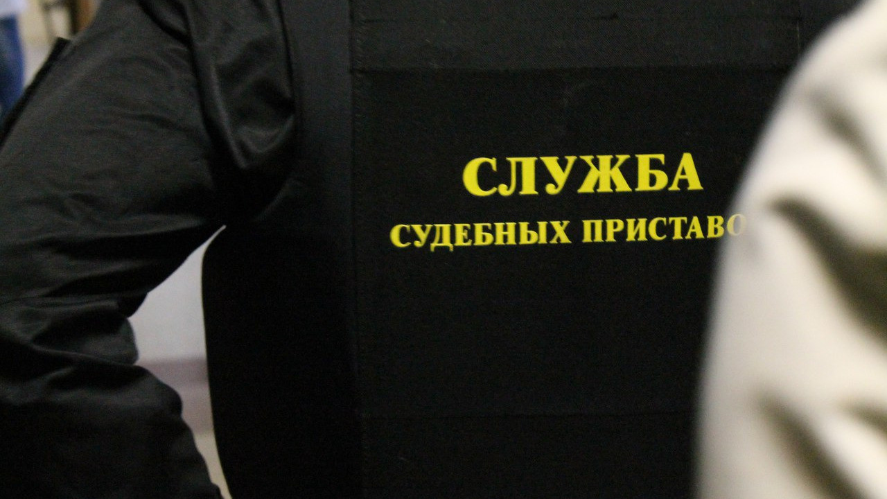 Приставы объяснили арест счетов завода горного оборудования в Первоуральске
